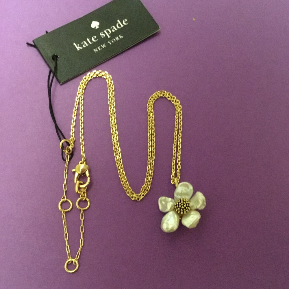 Kate Spade Daisy  Necklace